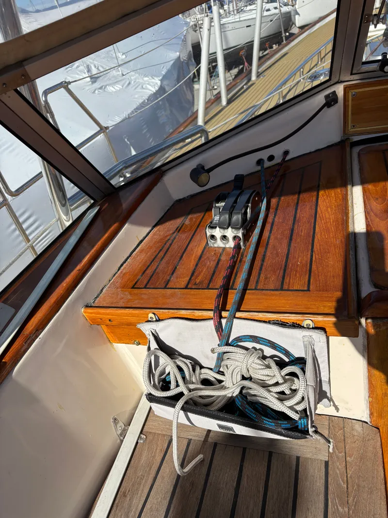 Slide: The Image of Hallberg-Rassy 38 1979 - 73