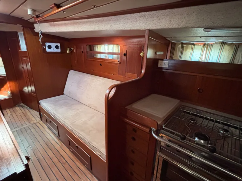 Slide: The Image of Hallberg-Rassy 38 1979 - 80