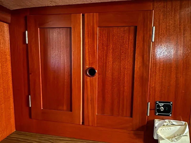 Slide: The Image of Hallberg-Rassy 38 1979 - 99