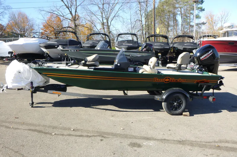 The Image of 2026 Tracker Bass Tracker Classic Limited boat on trailer, outdoor display. - 0