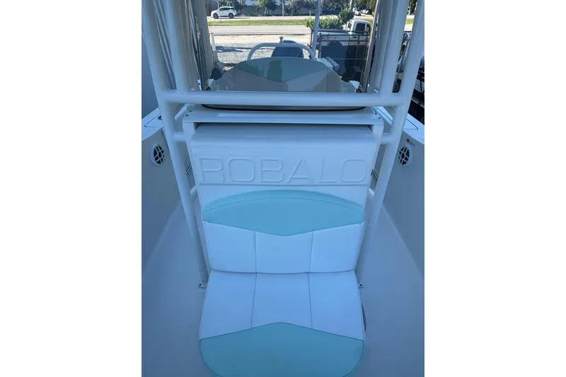 Slide: The Image of 2021 Robalo R200 Center Console boat seat with embossed logo. - 13