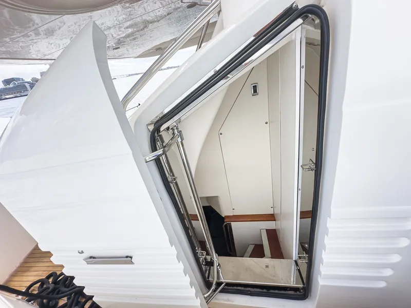 Slide: The Image of Princess 75 Fly 2007 - 101