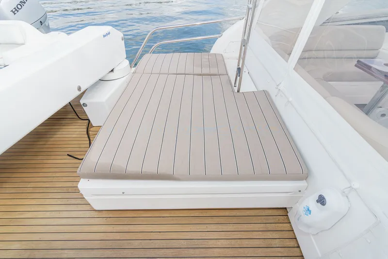 Slide: The Image of Sunbed on a 2007 Princess 75 Fly yacht deck. - 20