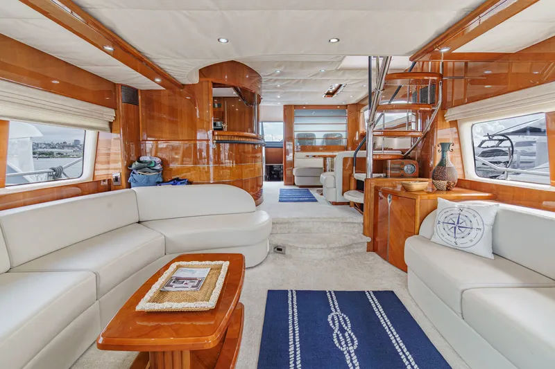 Slide: The Image of Luxurious interior of the 2007 Princess 75 Fly yacht. - 44