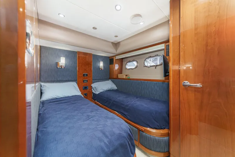 Slide: The Image of Princess 75 Fly 2007 - 73