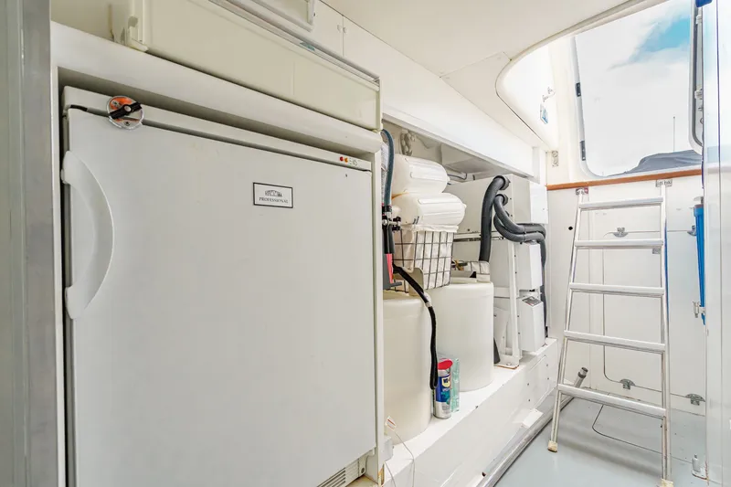 Slide: The Image of Princess 75 Fly 2007 - 90