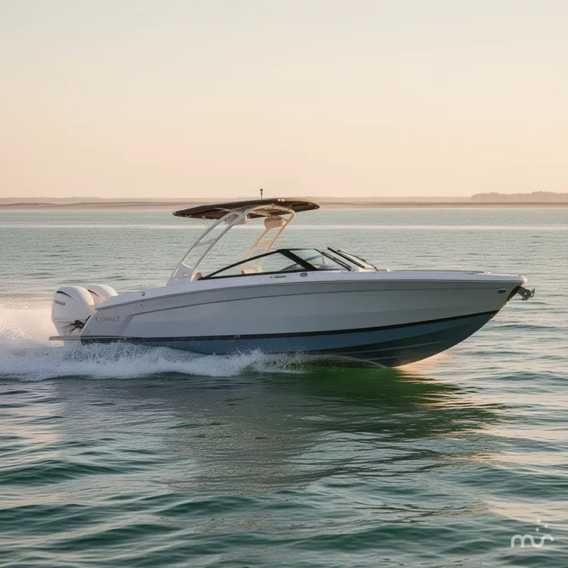 Slide: The Image of Cobalt R8 Outboard 2025 - 4
