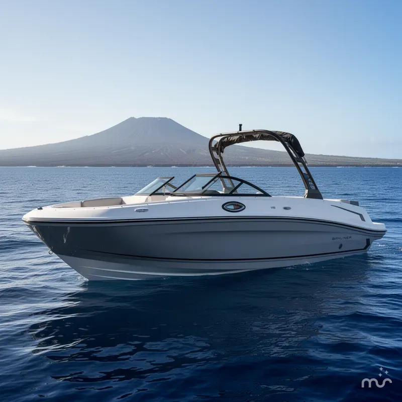 The Image of Bayliner VR6 Bowrider I/O 2026 - 0