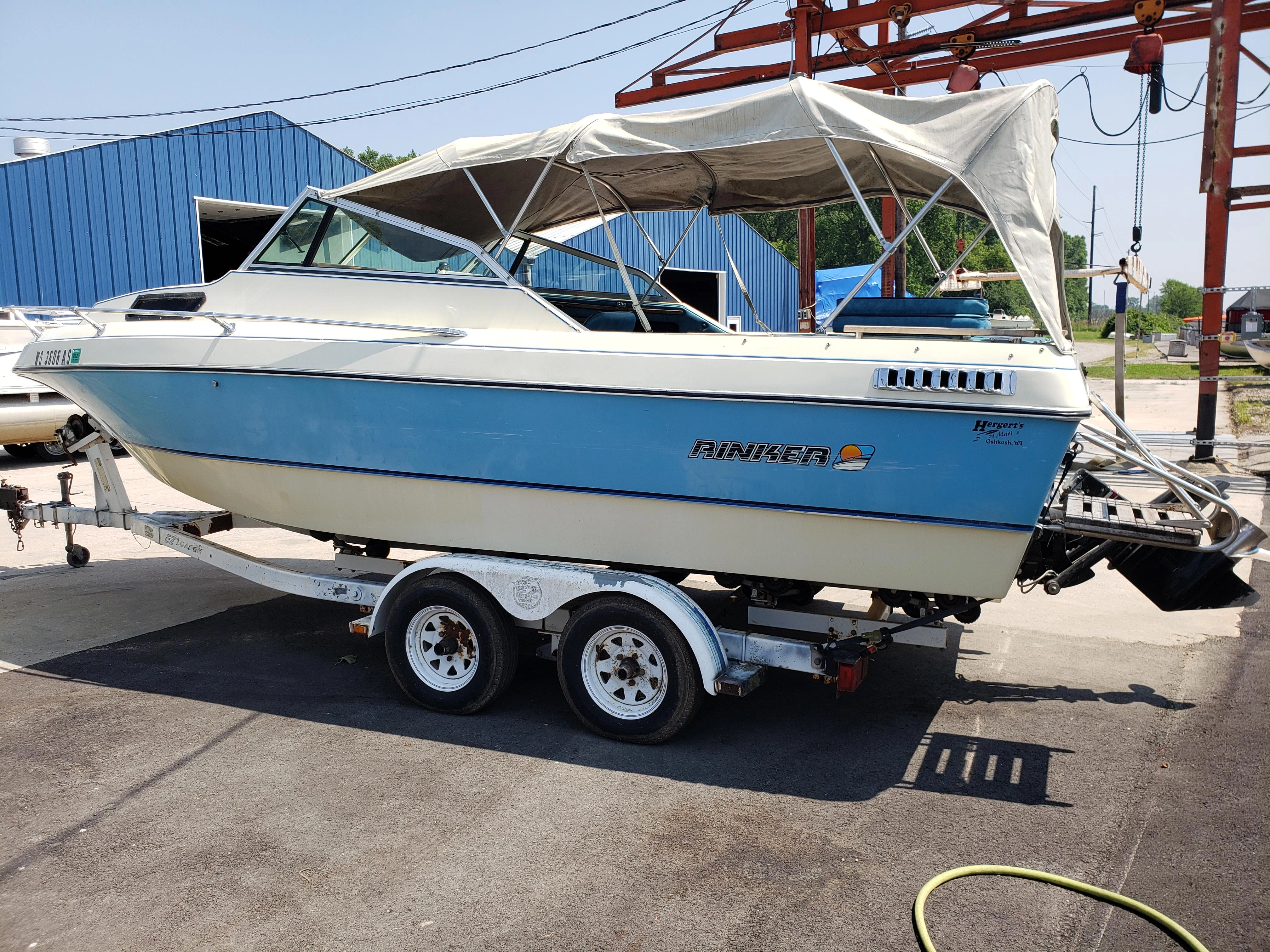 Rinker V205 Cuddy Cabin 1984 - Marine Source, image size:4032x3024