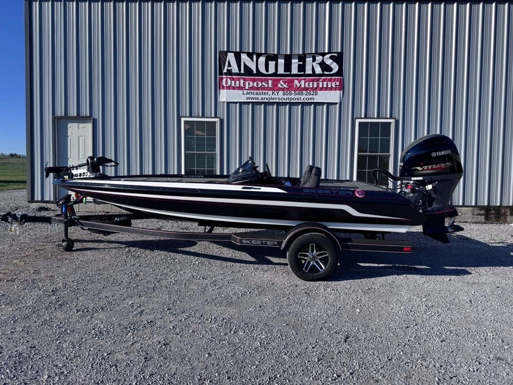 との Skeeter ZX Series ZX150 2026 - Marine Source