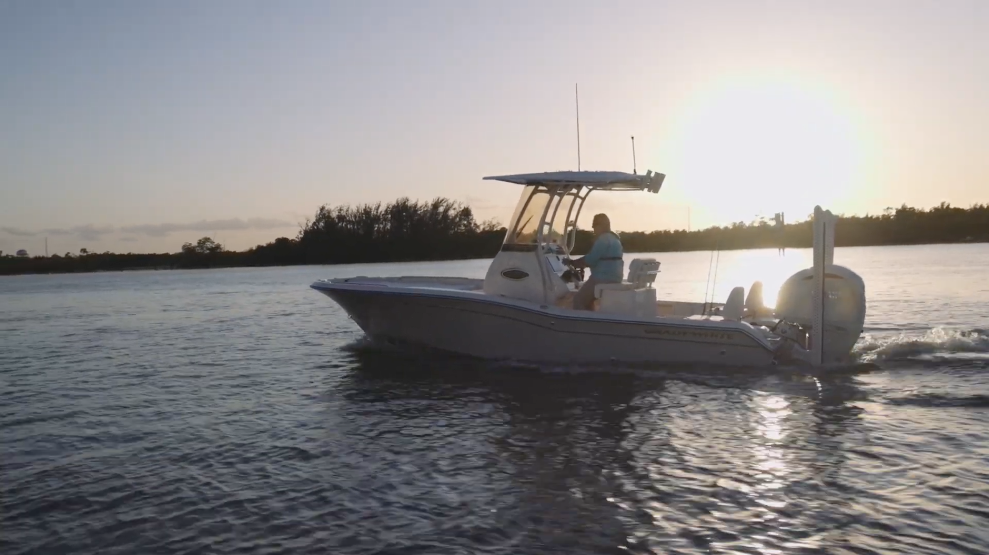 Slide: The Image of Grady-White 231 Coastal Explorer 2026 - 21