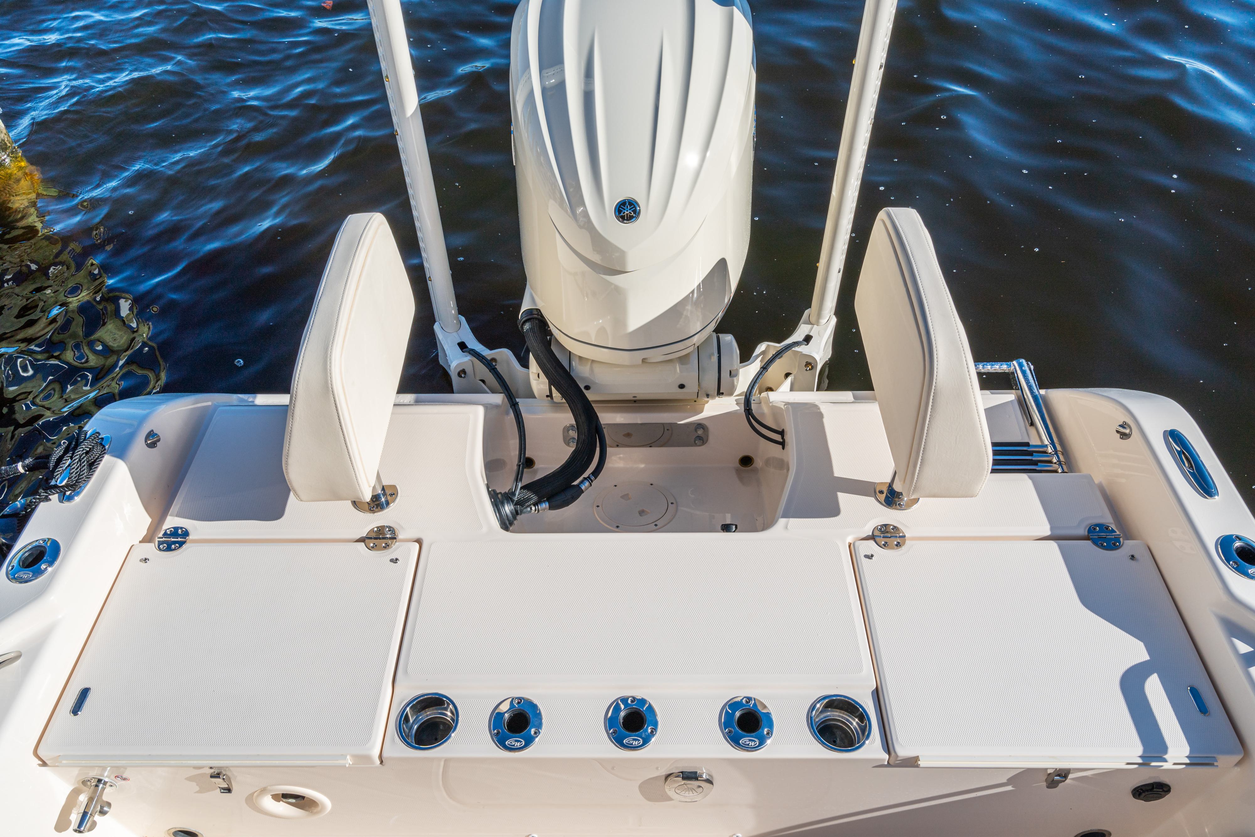 Slide: The Image of Grady-White 231 Coastal Explorer 2027 - 15
