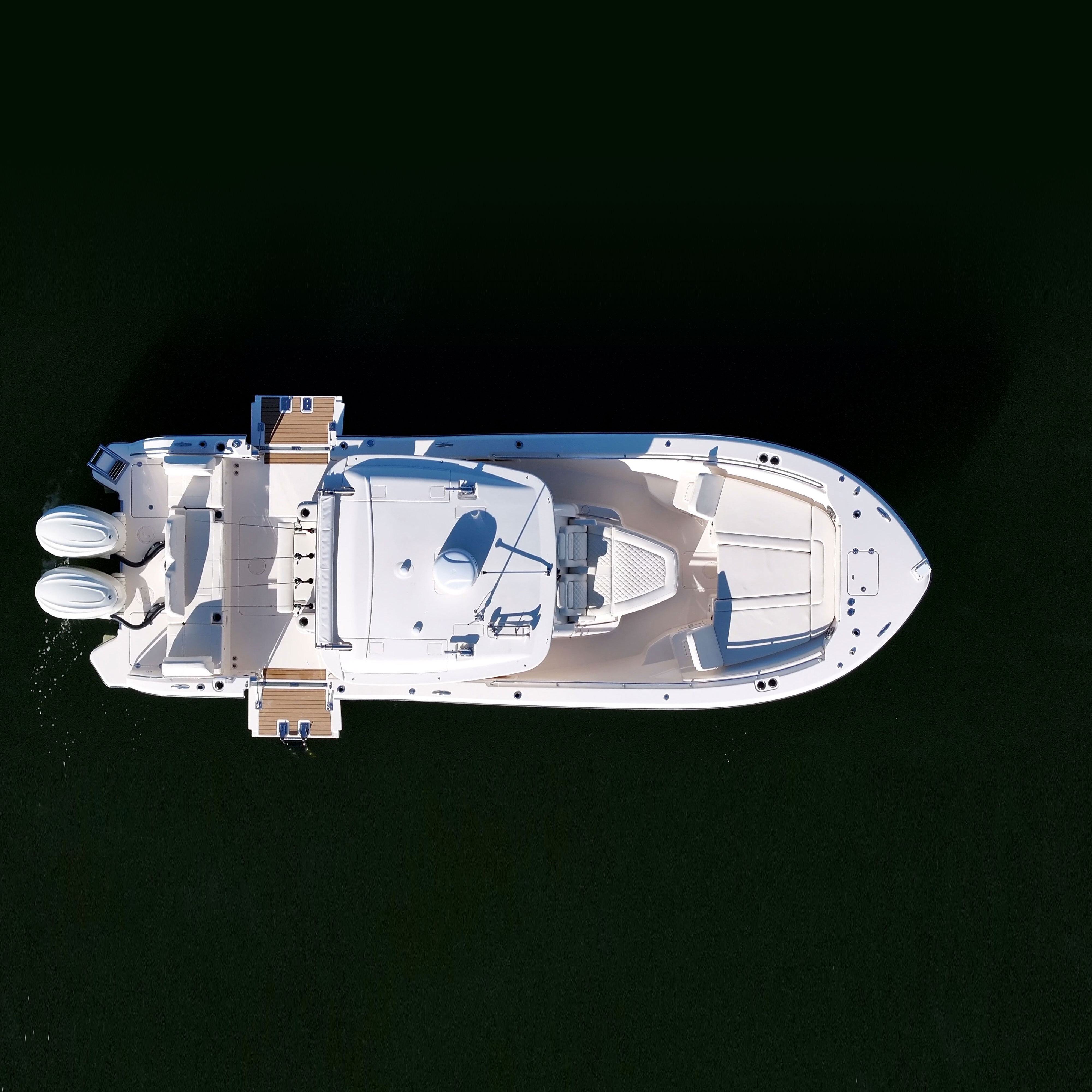 Slide: The Image of Grady-White 321 Coastal Explorer 2027 - 17