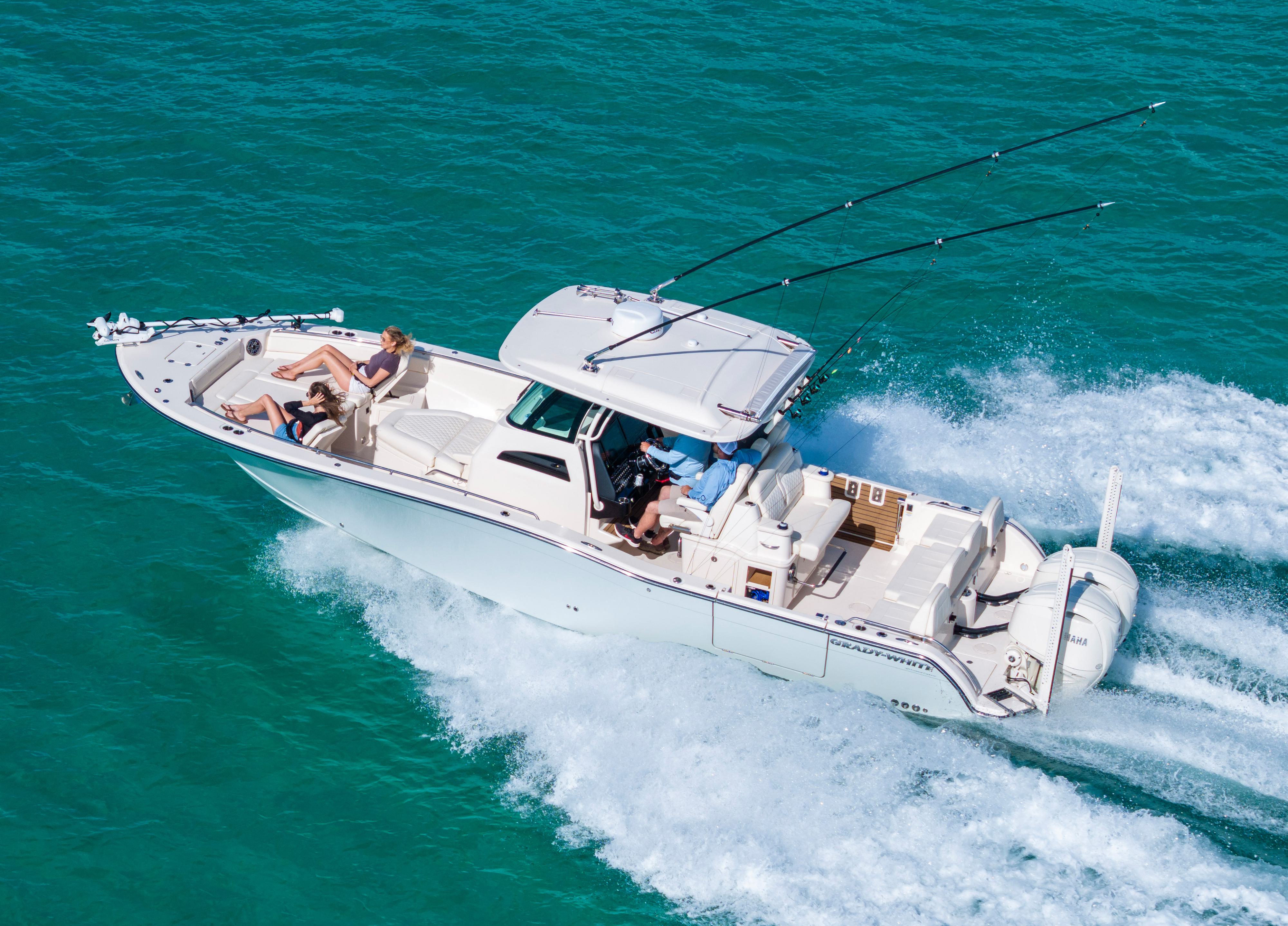 Slide: The Image of Grady-White 321 Coastal Explorer 2027 - 41