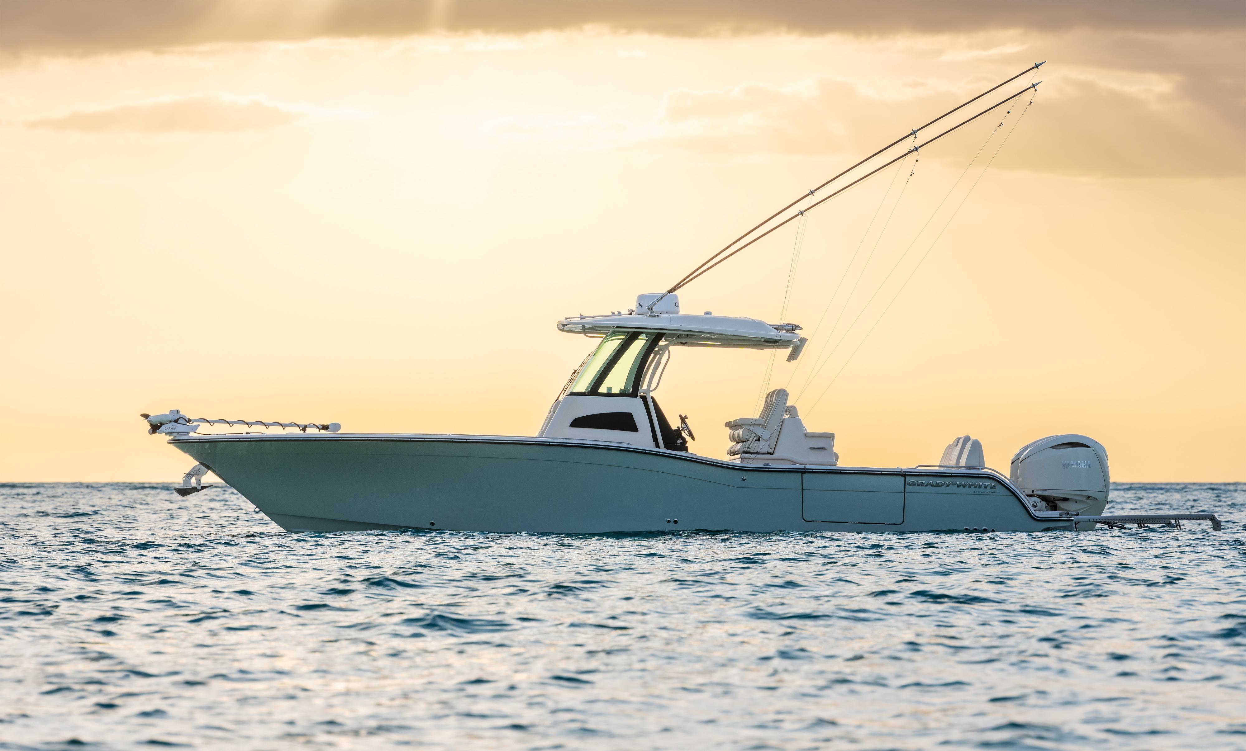 Slide: The Image of Grady-White 321 Coastal Explorer 2027 - 38