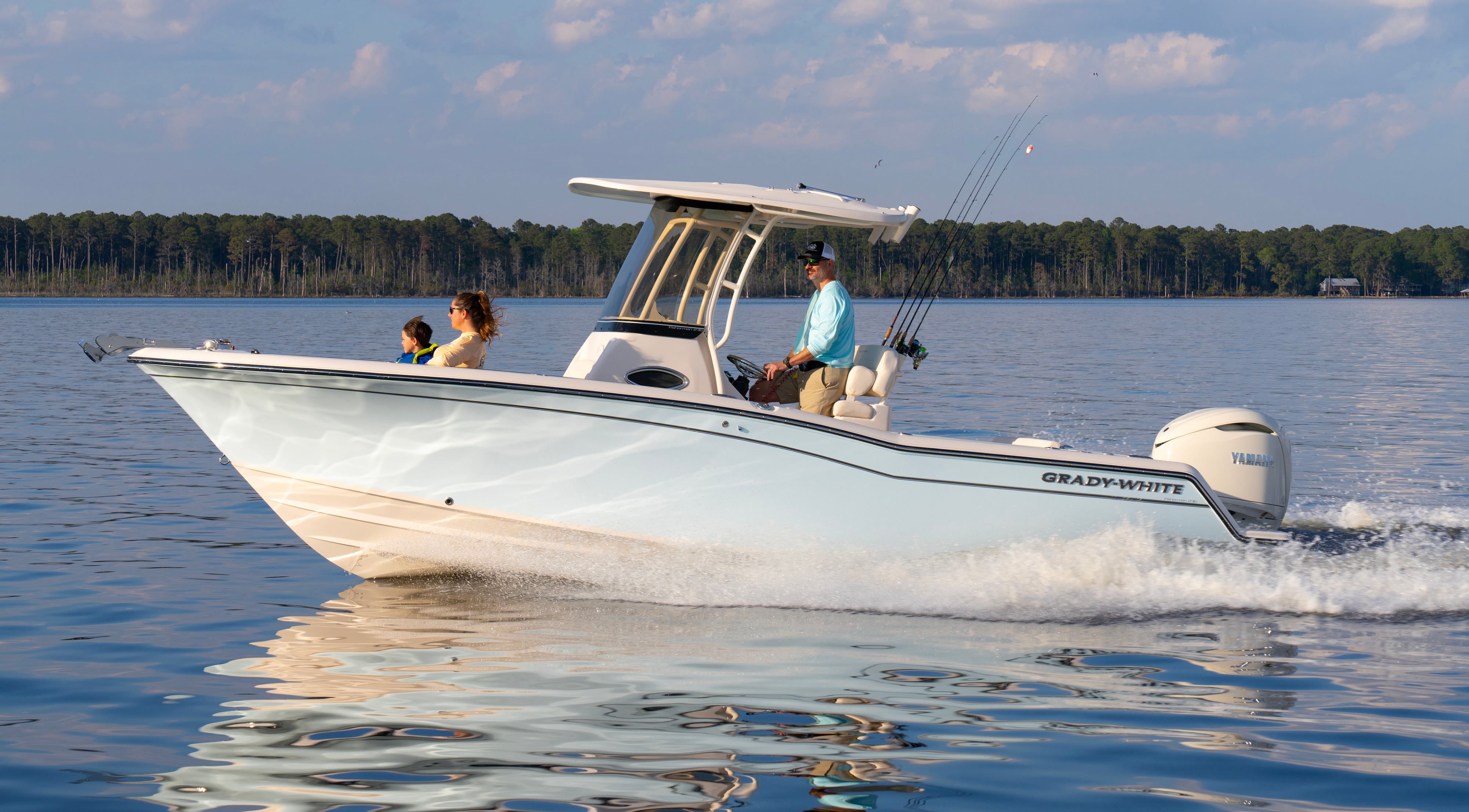 Slide: The Image of Grady-White Fisherman 236 2026 - 6