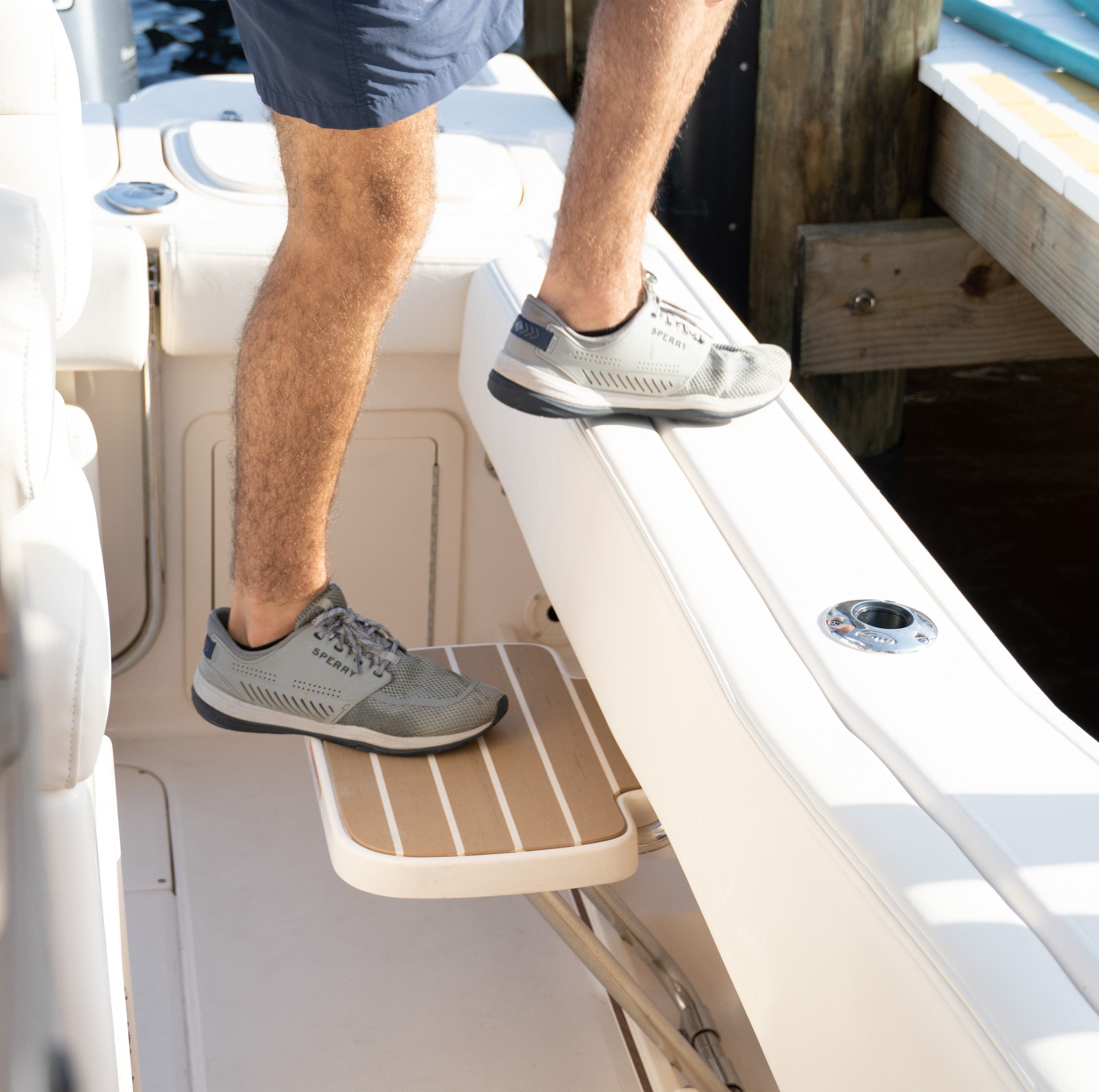 Slide: The Image of Grady-White Fisherman 257 2027 - 41