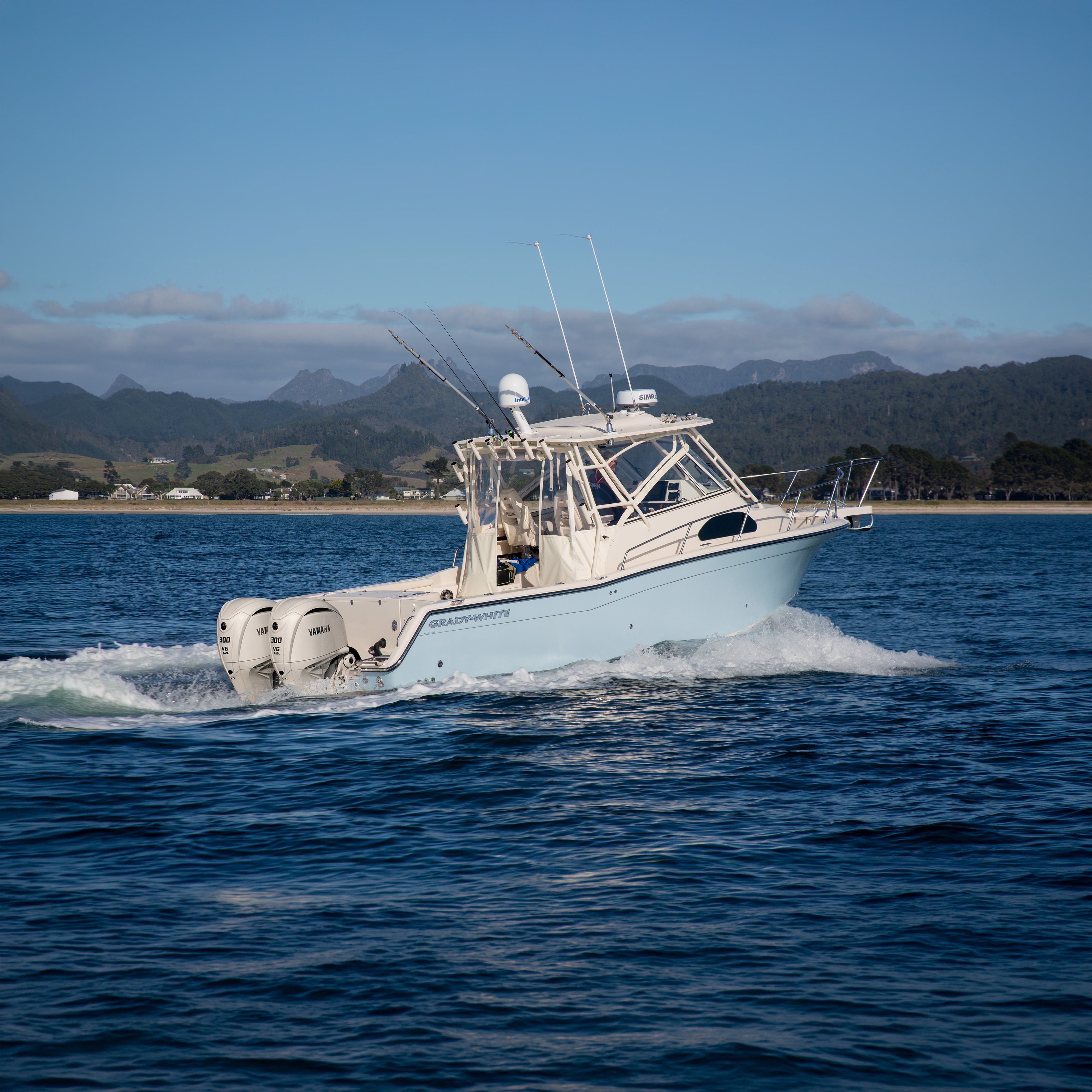 Slide: The Image of Grady-White Marlin 300 2027 - 22