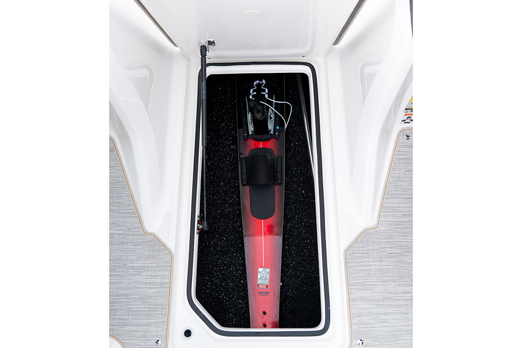 Slide: The Image of Regal 2000 ES 2027 - 29