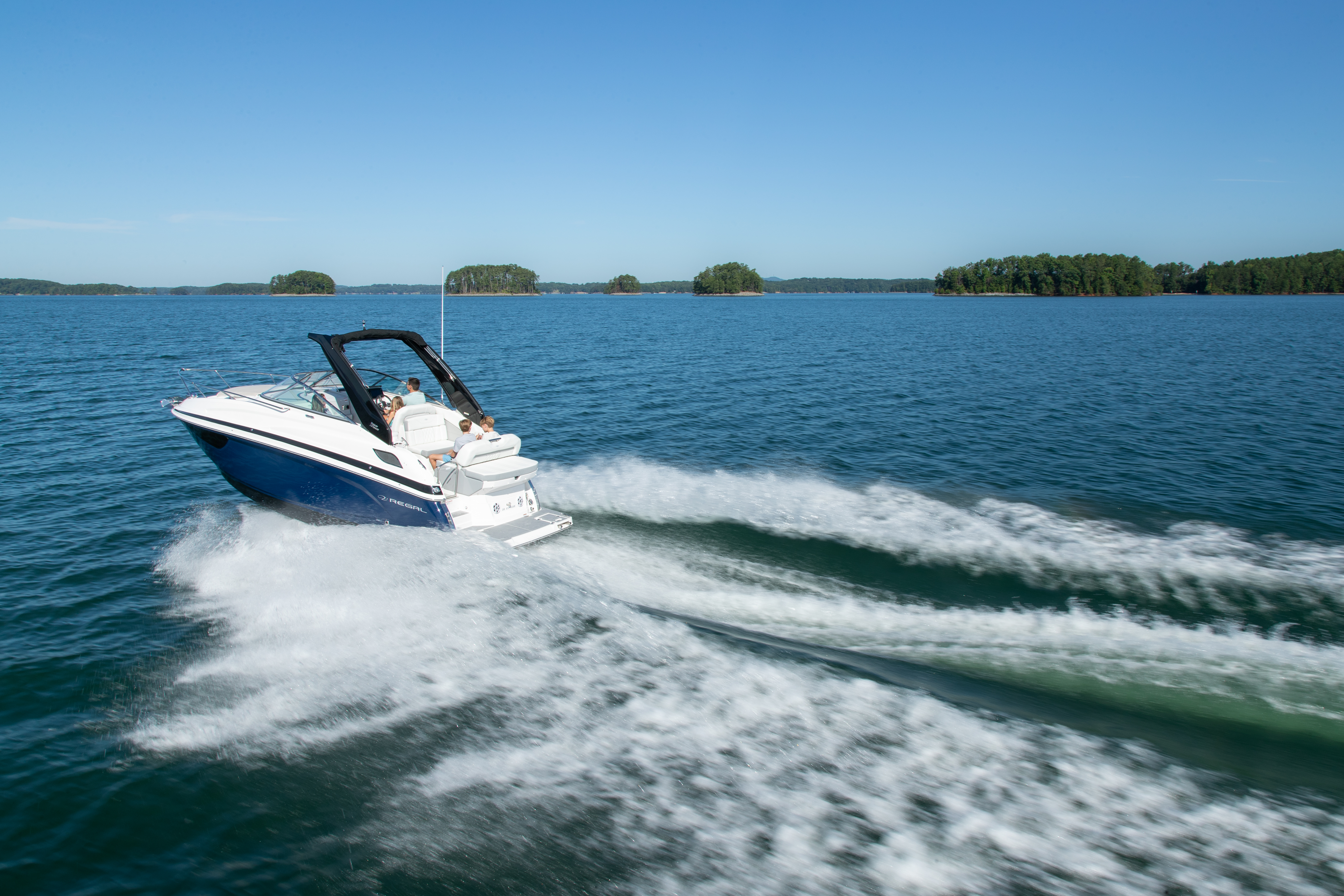 The Image of Regal 28 Express 2025 - 0