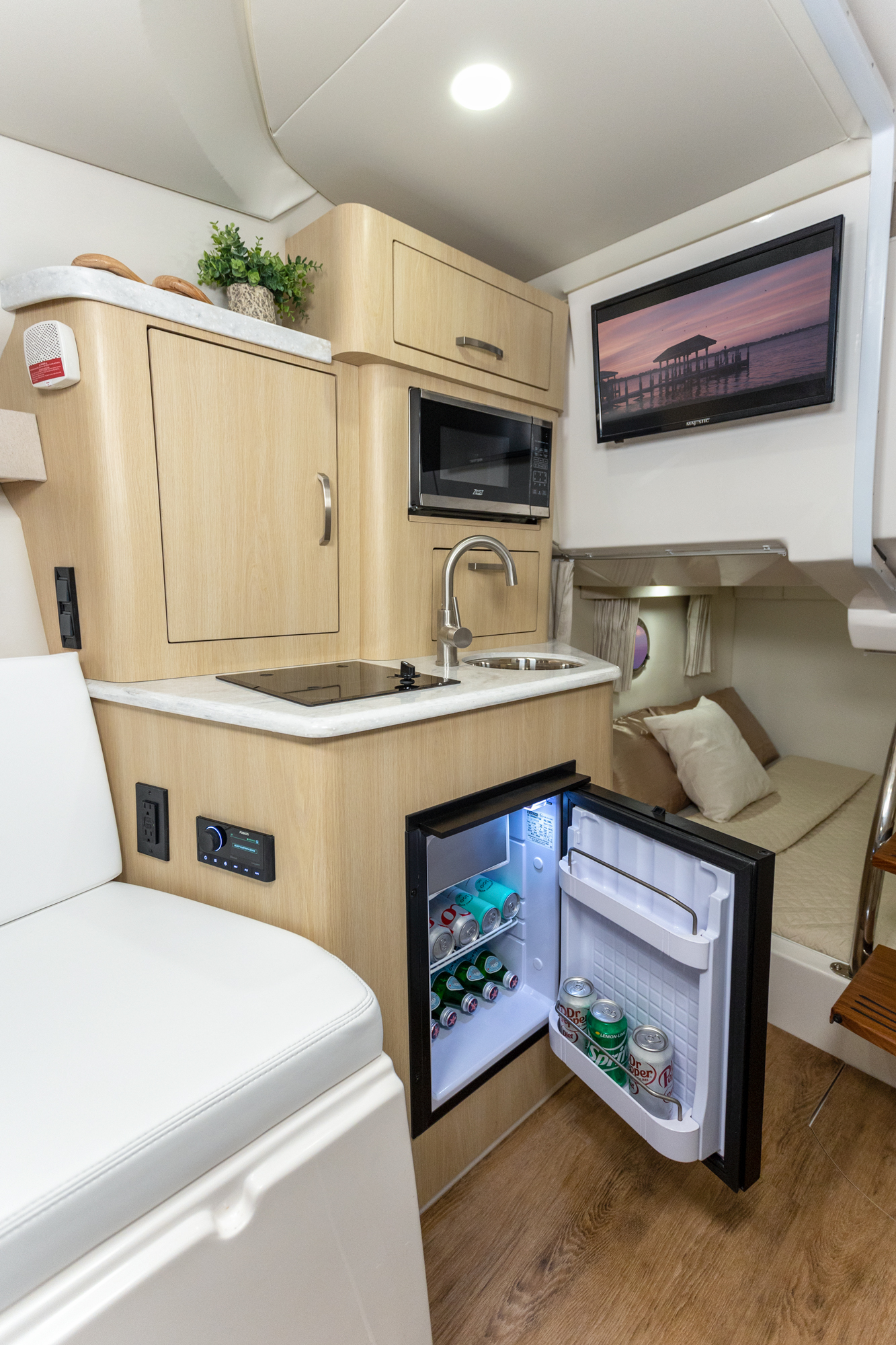 Slide: The Image of Regal 28 Express 2027 - 30