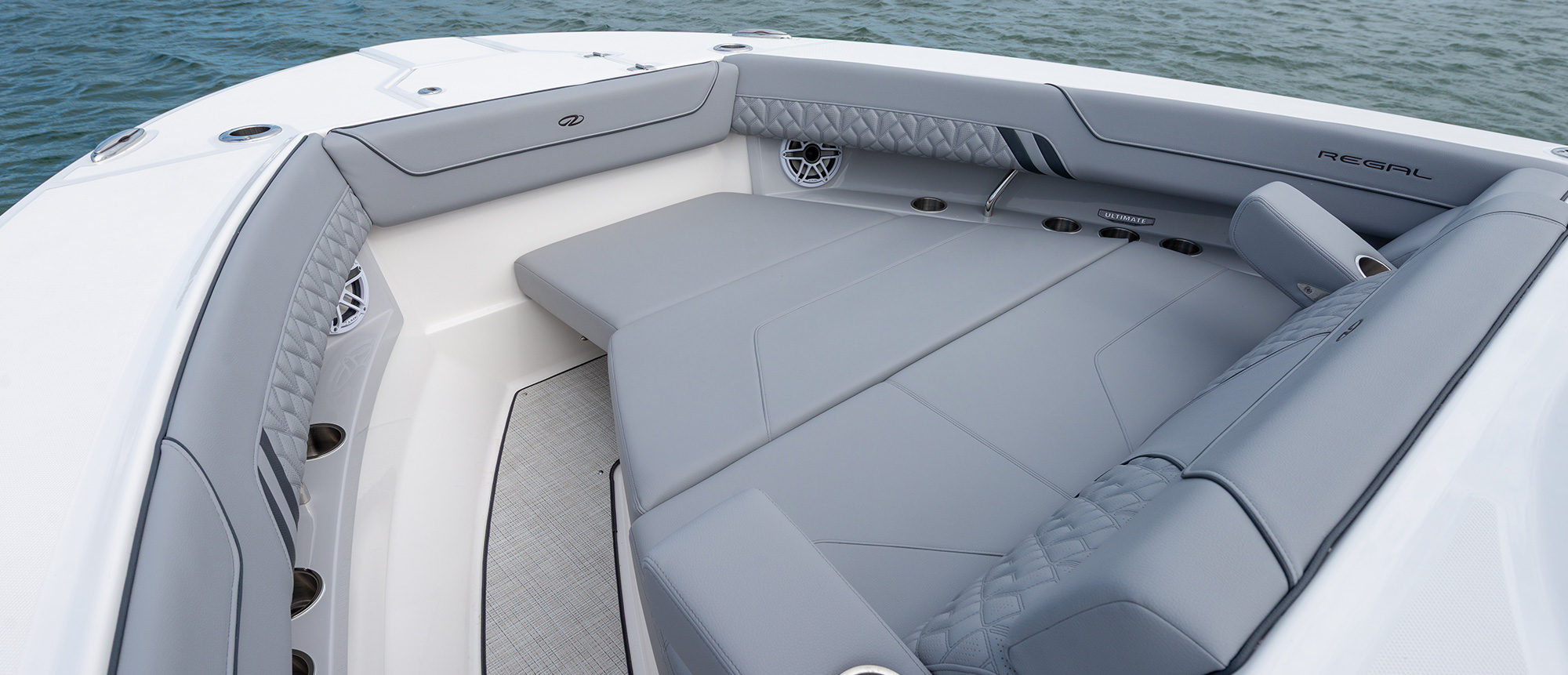 Slide: The Image of Regal 34 SAV 2027 - 128