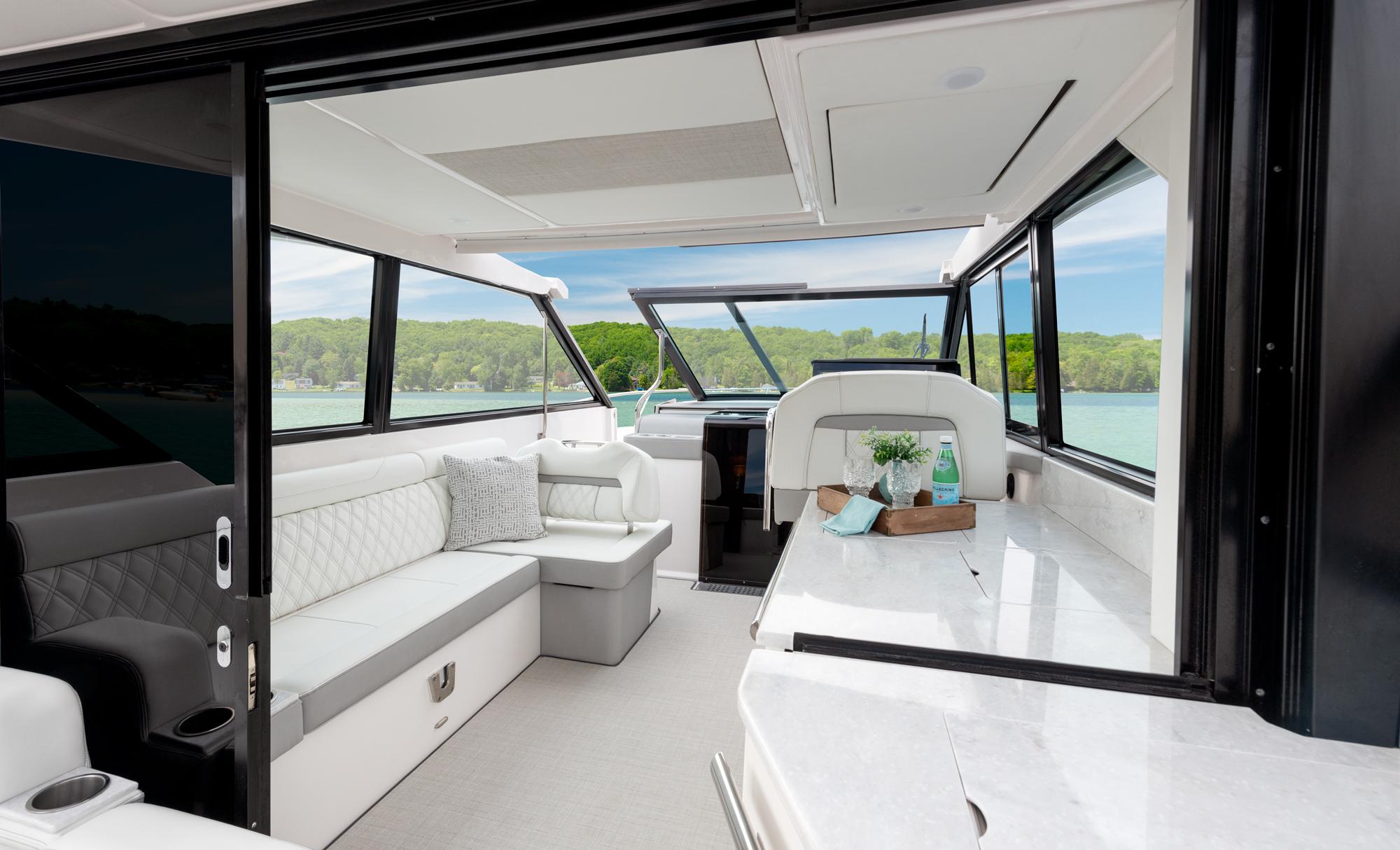 Slide: The Image of Regal 36 Grande Coupe 2027 - 31