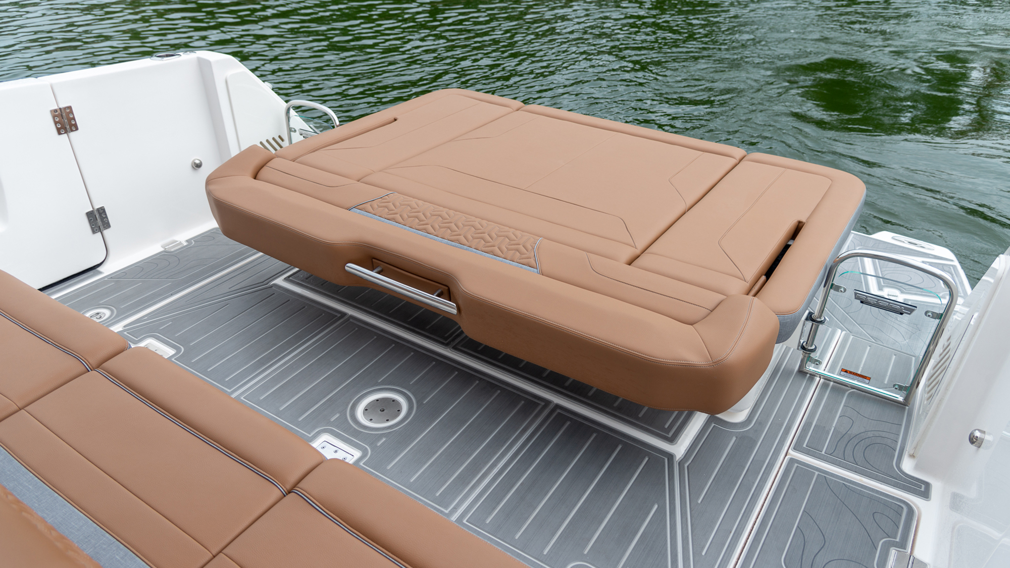 Slide: The Image of Regal 38 Surf 2026 - 52