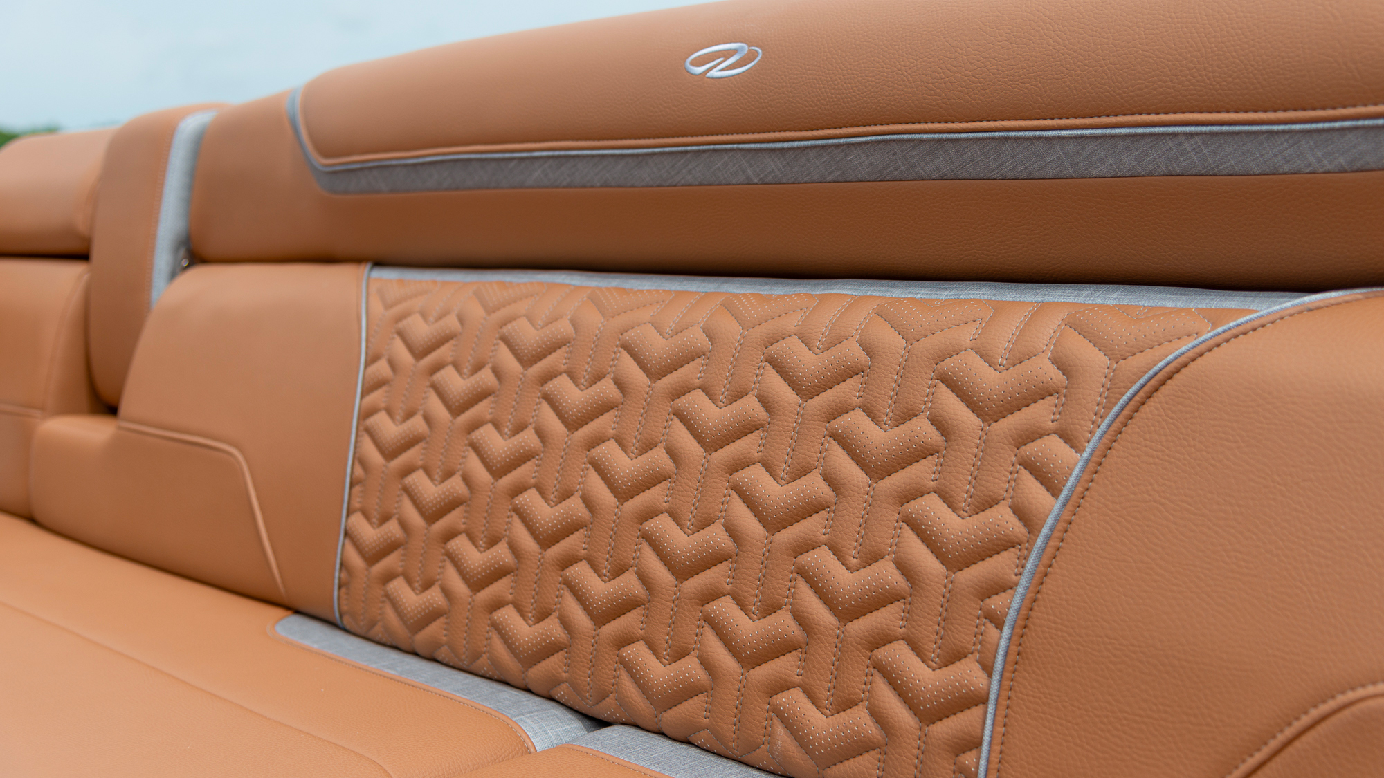 Slide: The Image of Regal 38 Surf 2027 - 56