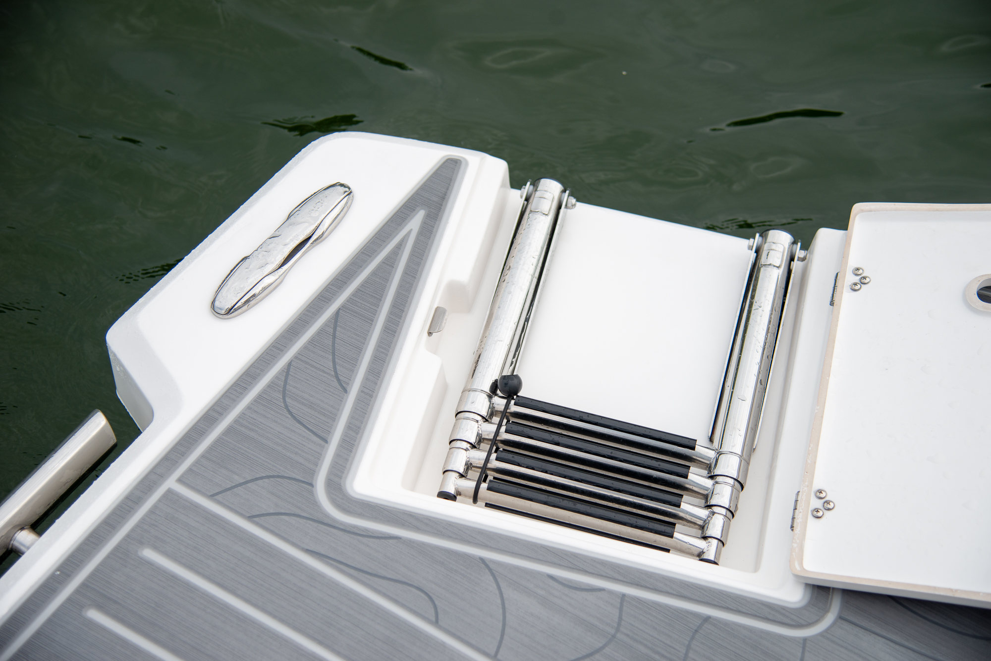 Slide: The Image of Regal 38 Surf 2027 - 24