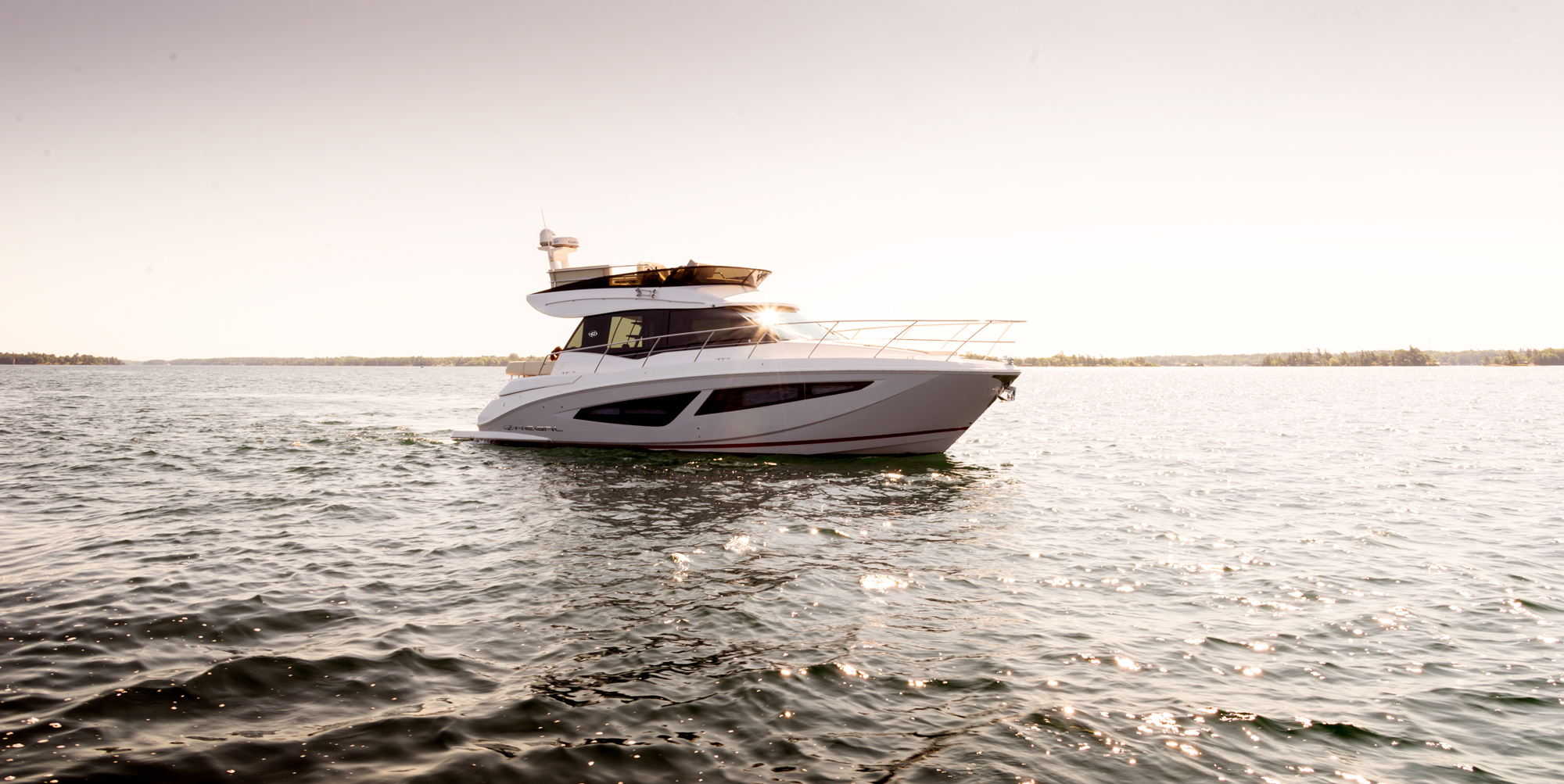 Slide: The Image of Regal 42 Fly 2027 - 15
