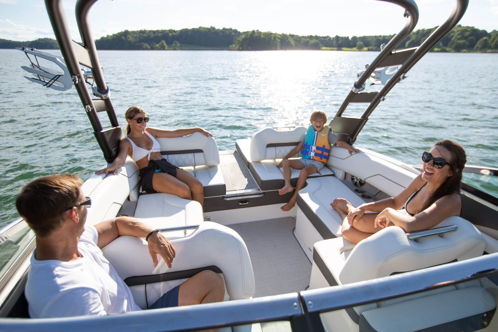 Slide: The Image of Regal LS4 Surf 2025 - 13