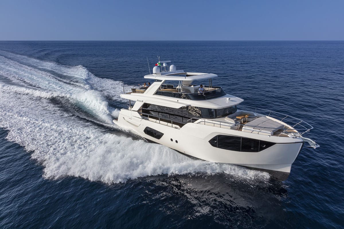 Slide: The Image of Absolute Navetta 68 2022 - 13