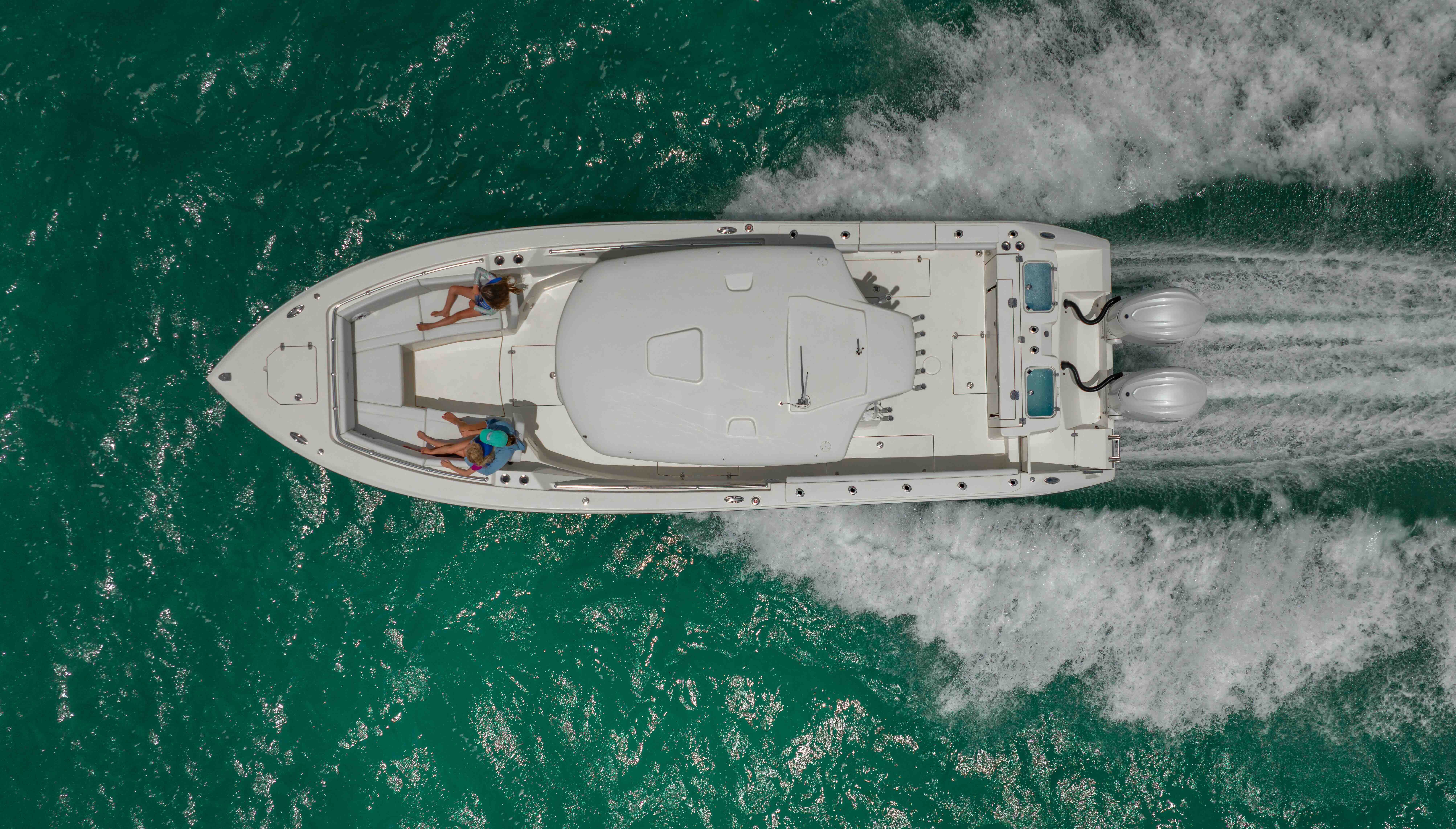 Slide: The Image of Cobia 320 CC 2027 - 13