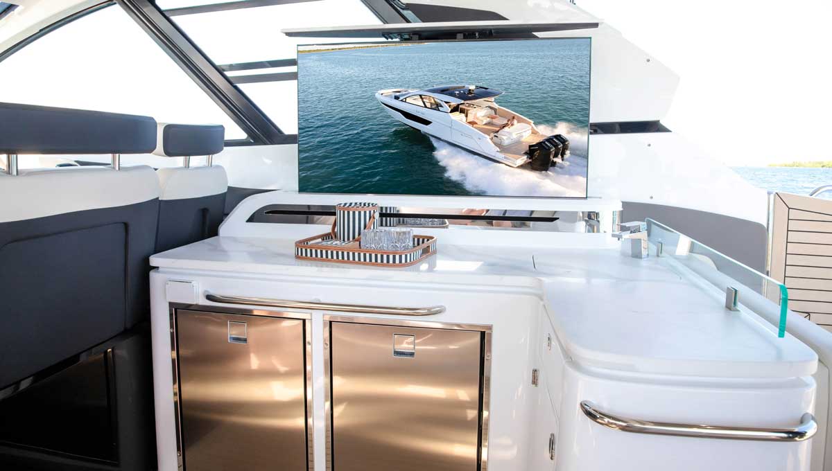 Slide: The Image of Cruisers 50 GLS 2026 - 14
