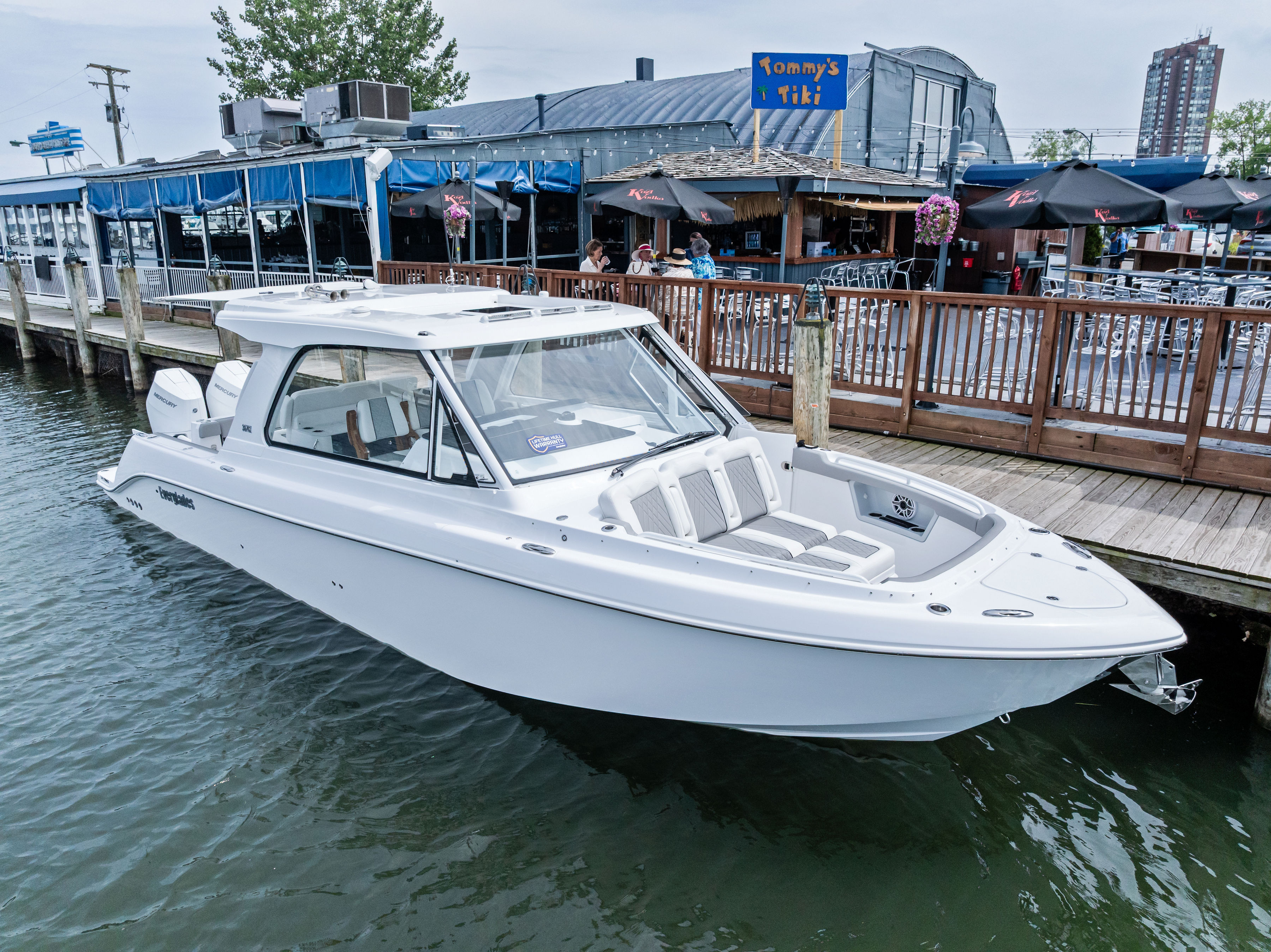 Slide: The Image of Everglades 367CX 2026 - 22