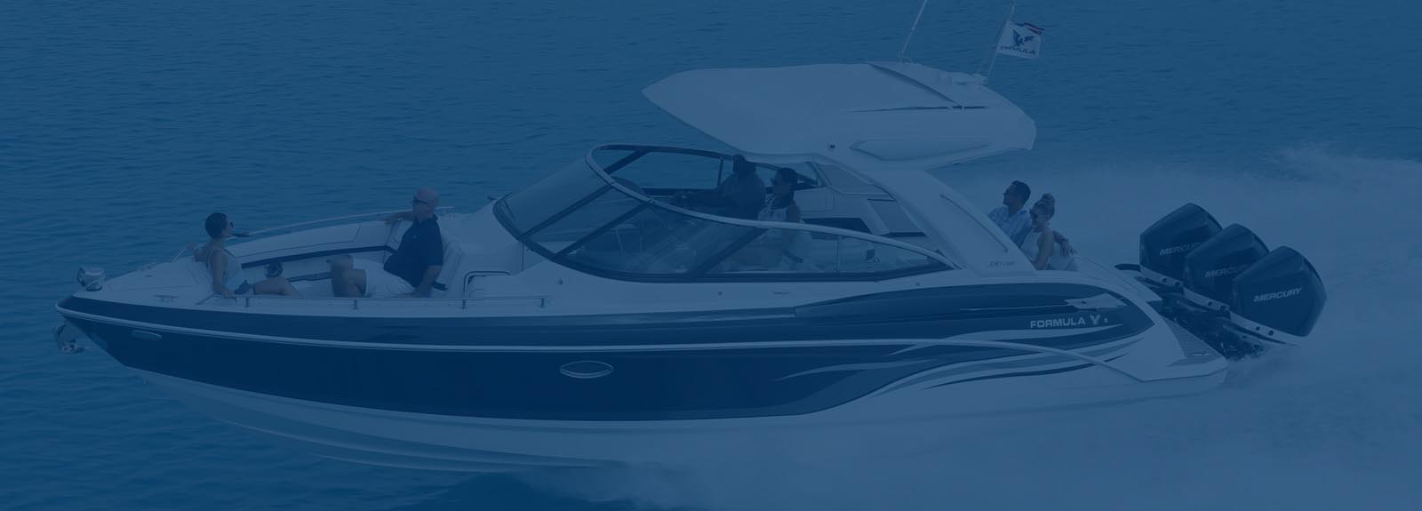 Slide: The Image of Formula 330 Crossover Bowrider 2026 - 18