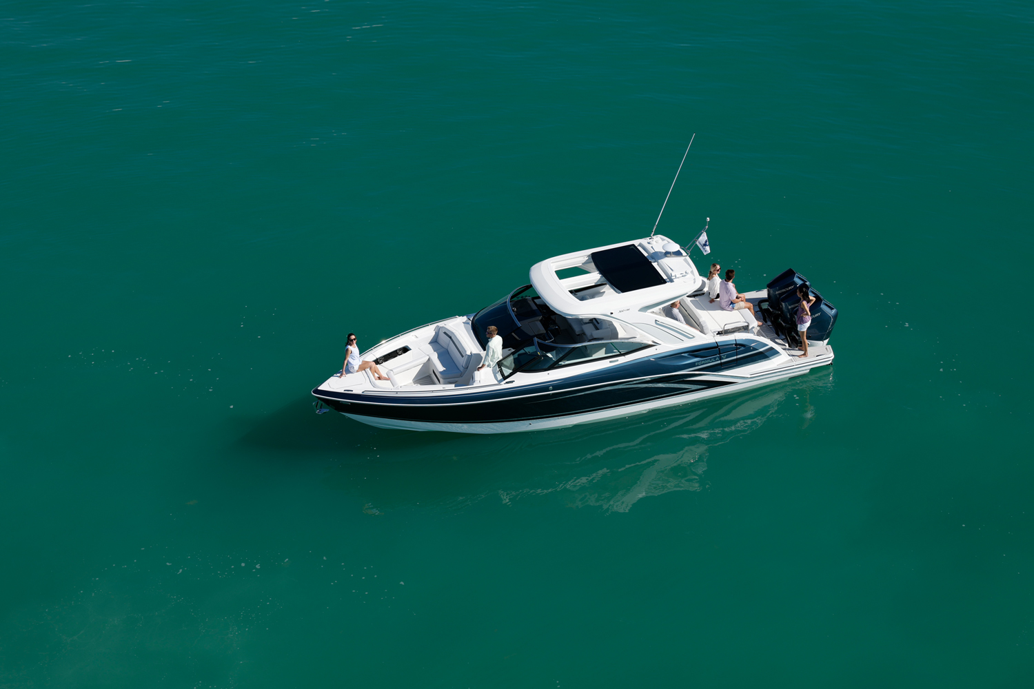 Slide: The Image of Formula 360 Crossover Bowrider 2026 - 10