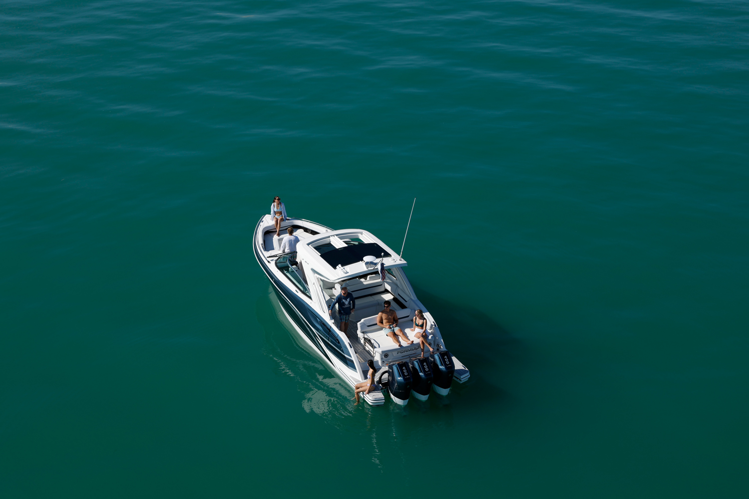 Slide: The Image of Formula 360 Crossover Bowrider 2026 - 11