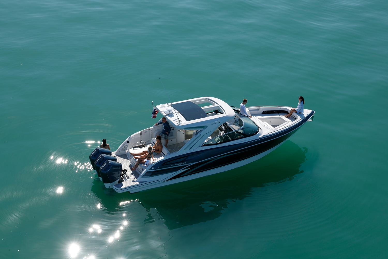 Slide: The Image of Formula 360 Crossover Bowrider 2026 - 12
