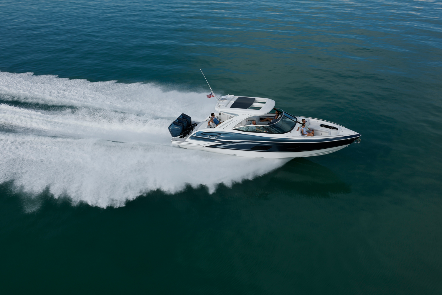 Slide: The Image of Formula 360 Crossover Bowrider 2026 - 24