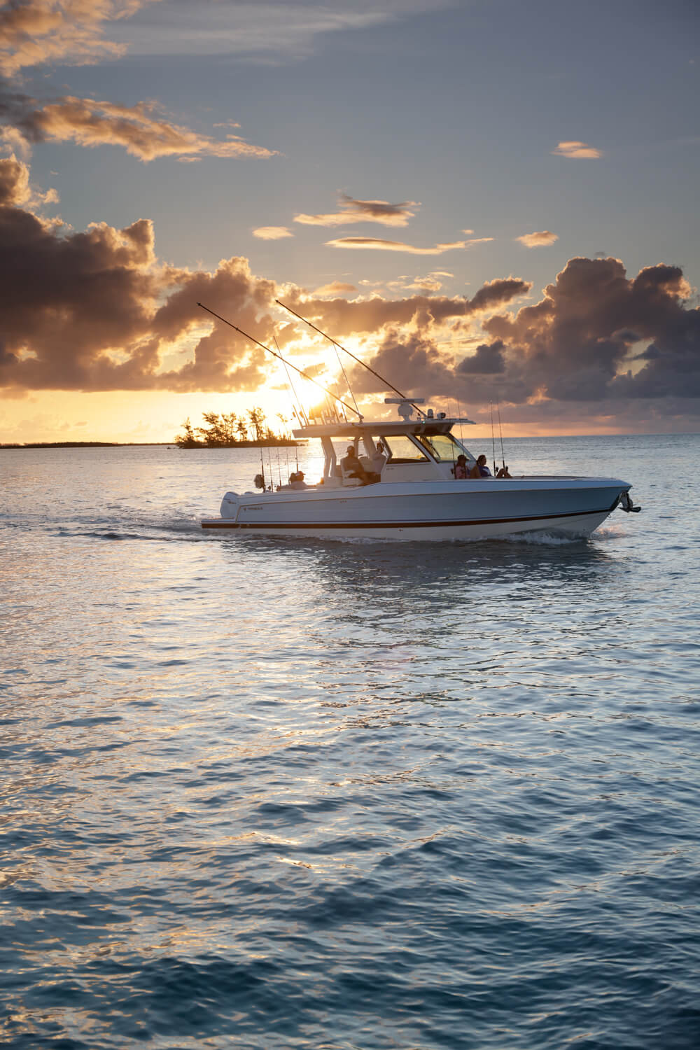 Slide: The Image of Formula 387 Center Console Fish 2026 - 8