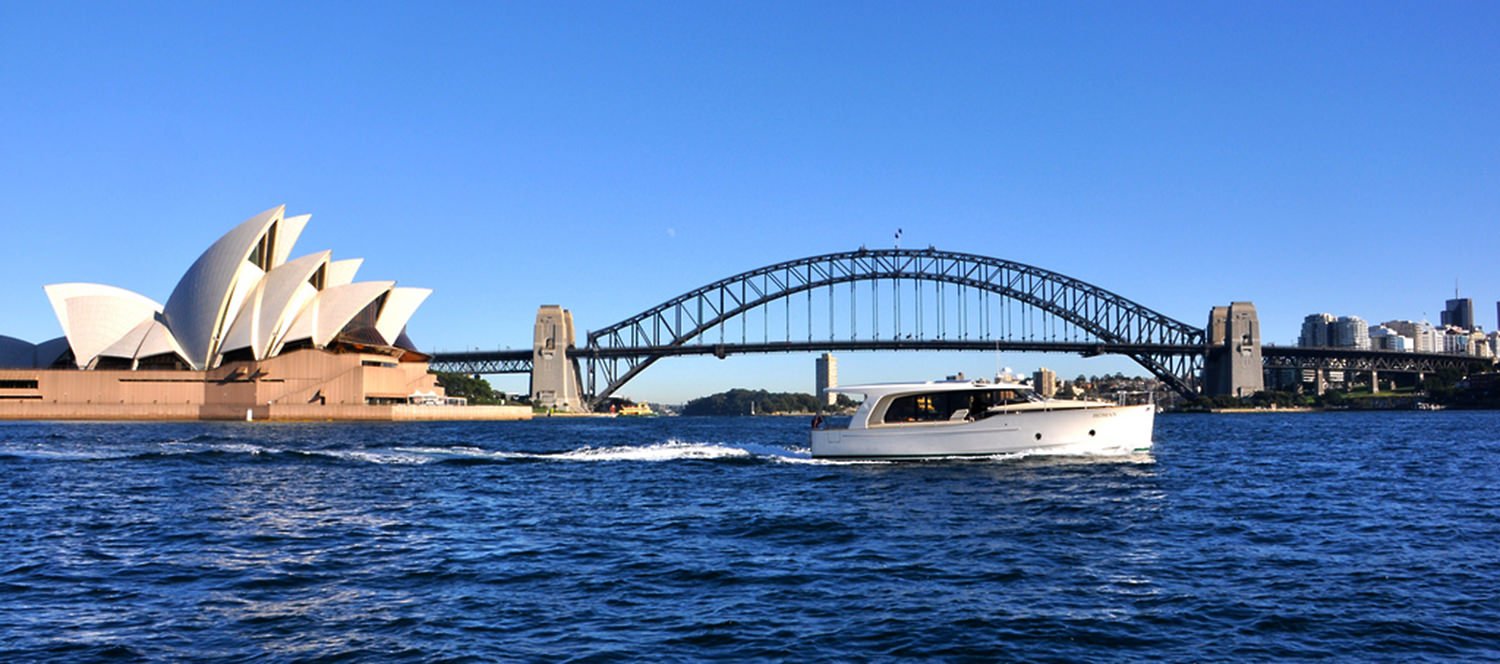 Slide: The Image of Greenline 40 Hybrid 2026 - 7