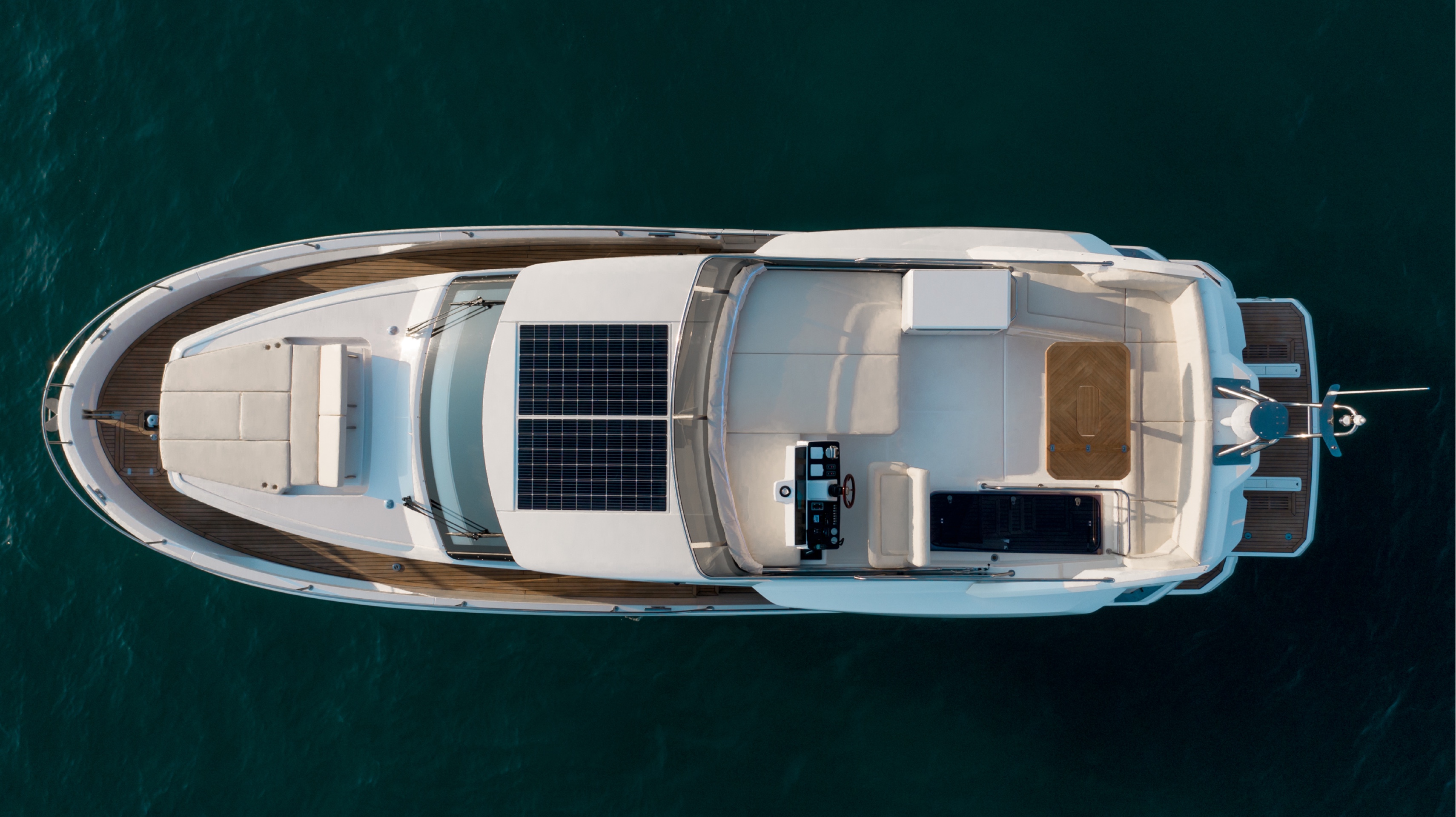 Slide: The Image of Greenline 45 Fly Hybrid 2024 - 11