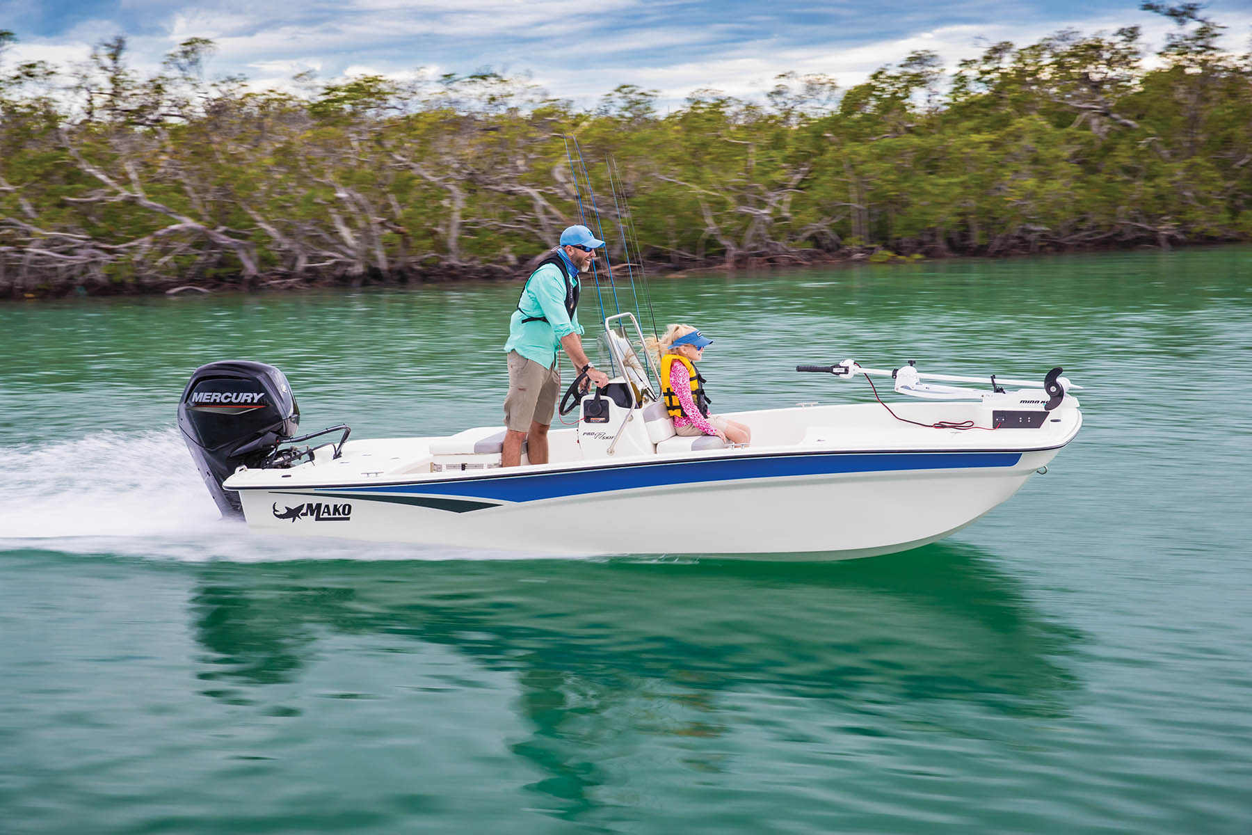 Slide: The Image of Mako PRO SKIFF 17CC 2027 - 1