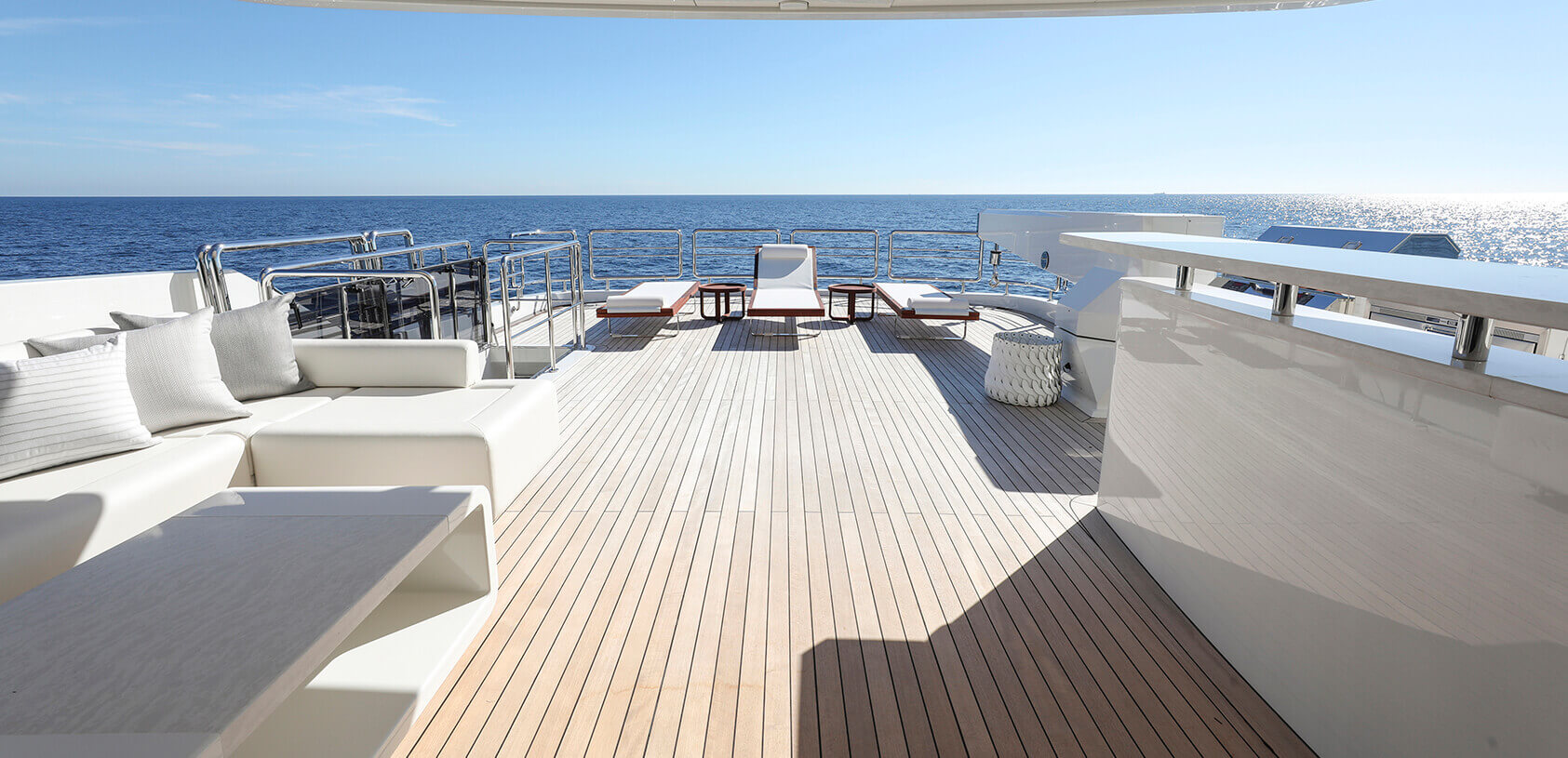 Slide: The Image of Ocean Alexander 37 Legend 2027 - 27