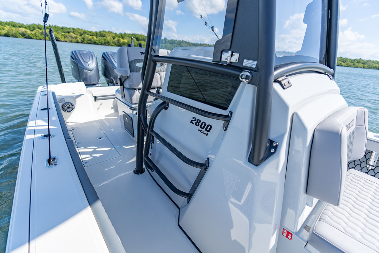 Slide: The Image of Pathfinder 2800 Hybrid 2027 - 21
