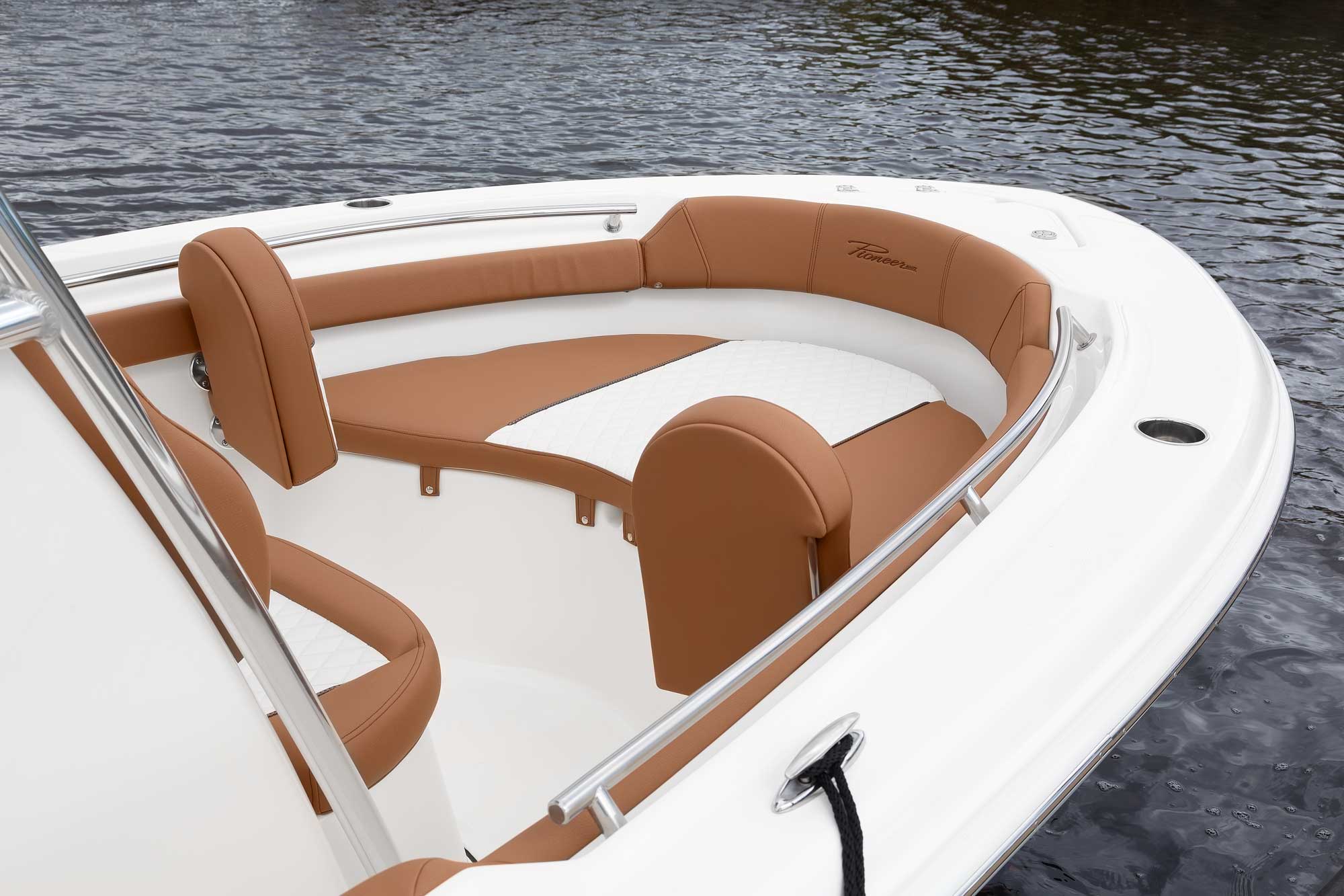 Slide: The Image of Pioneer 202 Sportfish 2027 - 5
