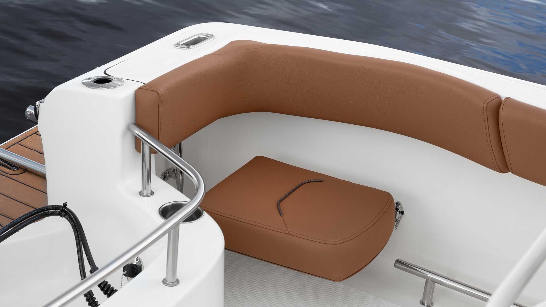 Slide: The Image of Pioneer 222 Sportfish 2027 - 3