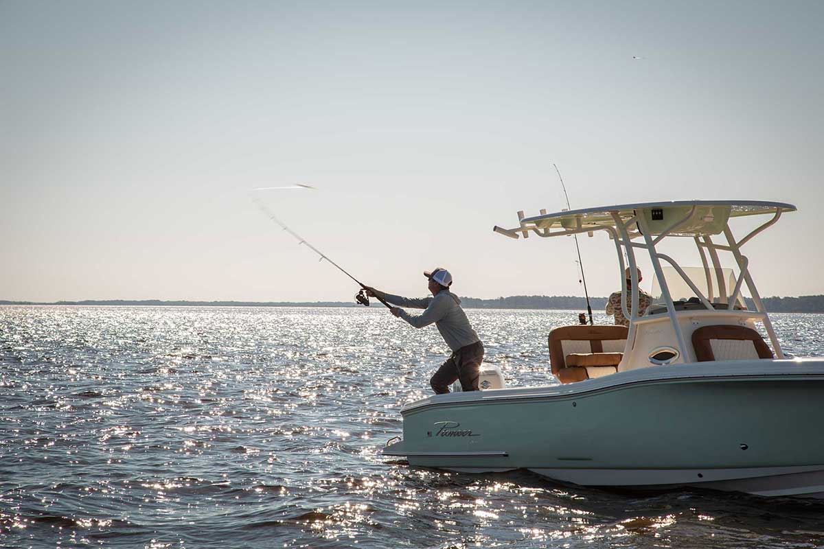 Slide: The Image of Pioneer 222 Sportfish 2027 - 14